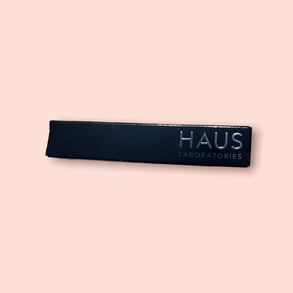 Haus Laboratories- All over liquid shimmer powder - Picture 2 of 3